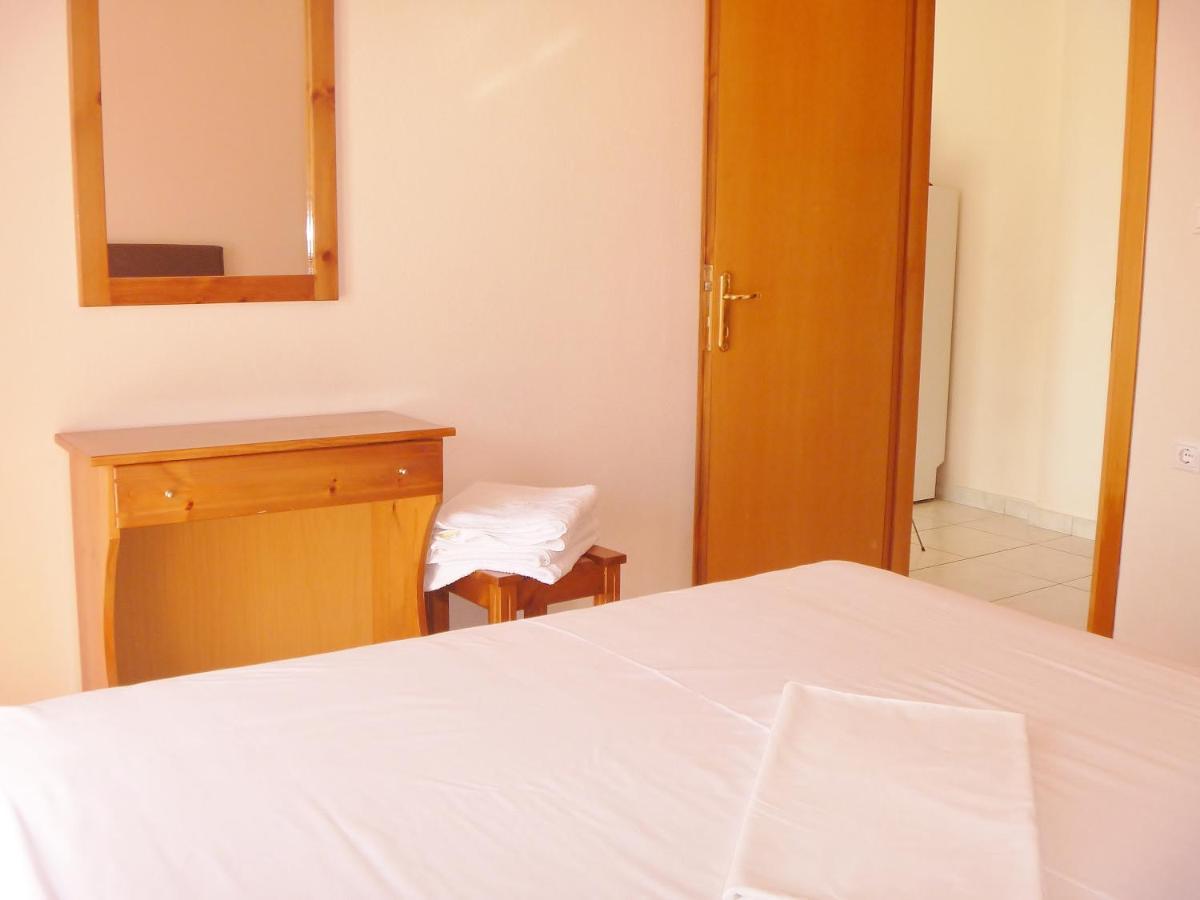 Apartmán Dionysos Asproválta Pokoj fotografie
