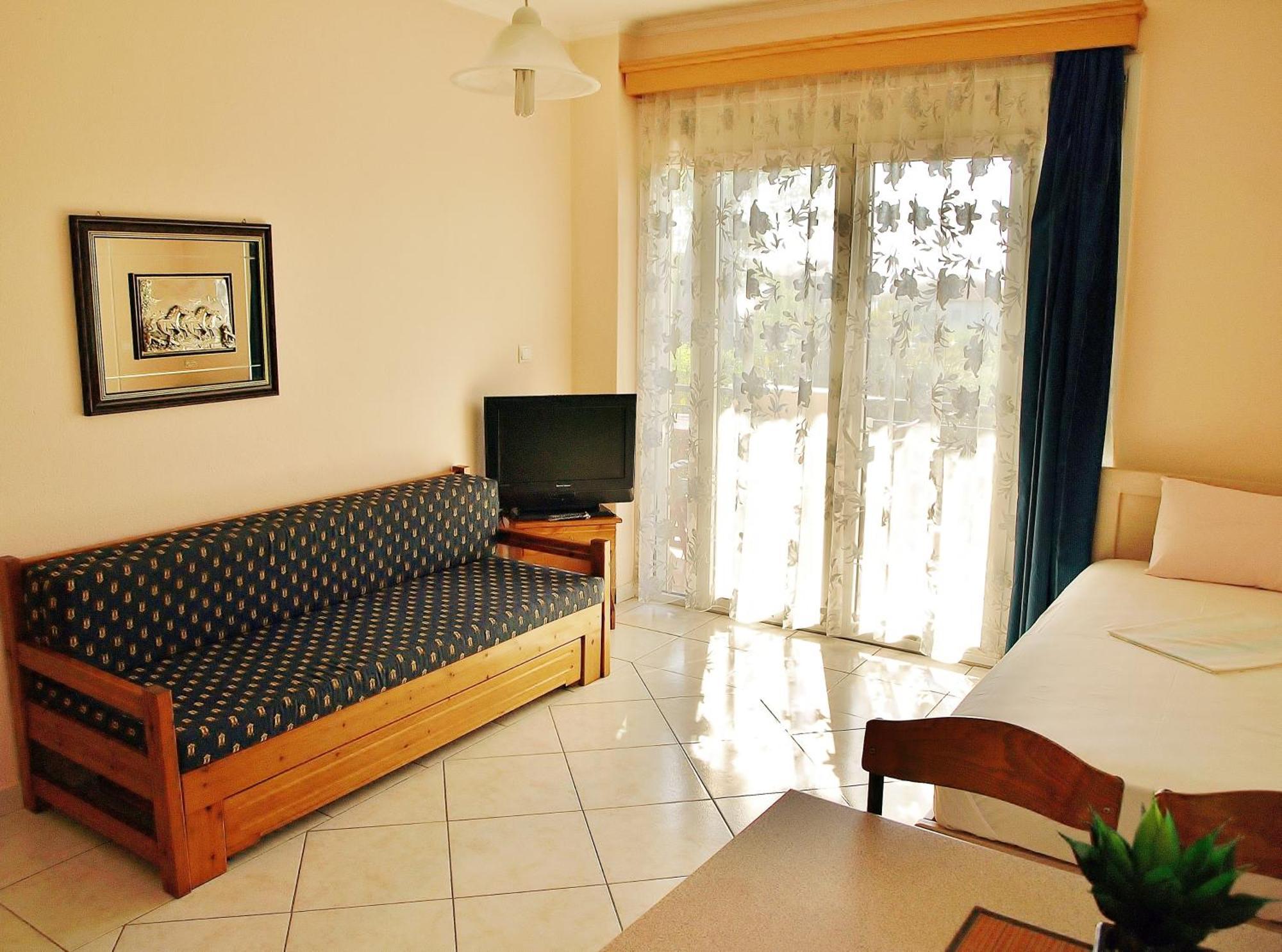 Apartmán Dionysos Asproválta Pokoj fotografie
